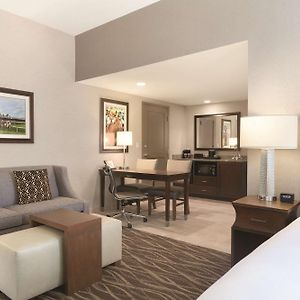 King Studio Suite